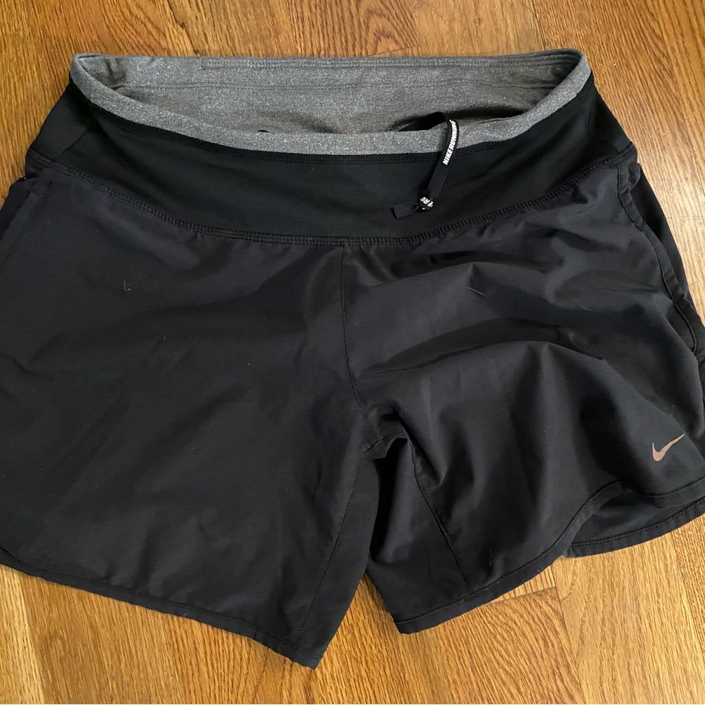 Nike Women's Black and Gray Athletic Shorts